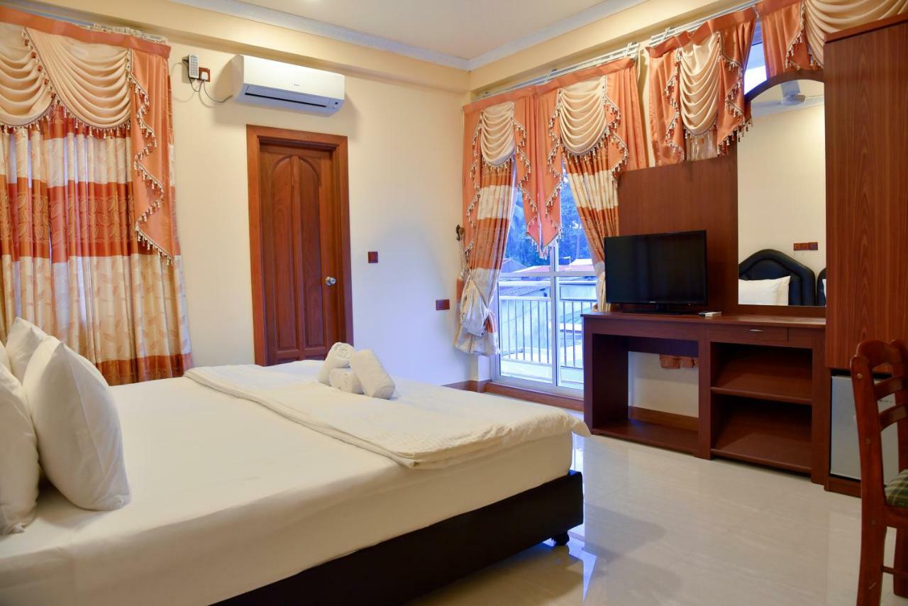 Nalaveshi Inn Huraa Eksteriør bilde
