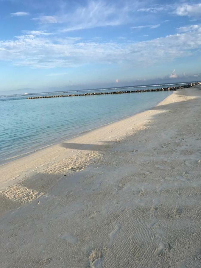 Nalaveshi Inn Huraa Eksteriør bilde
